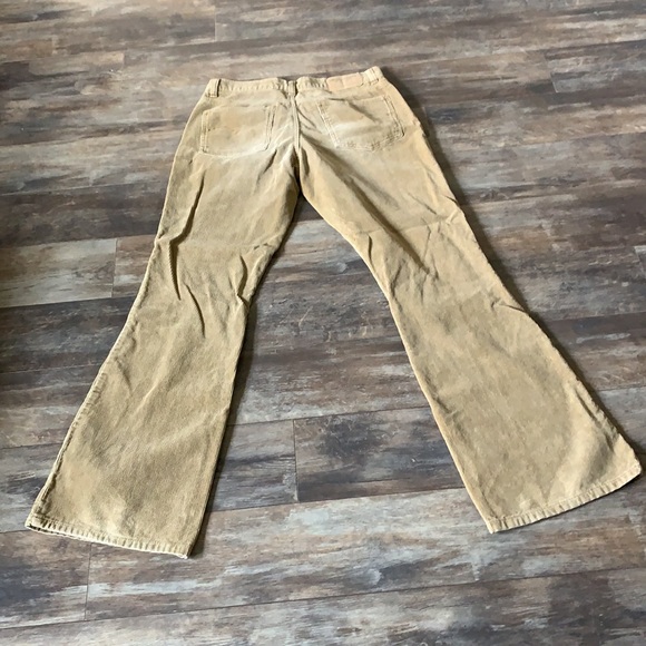 ✨ AE ✨ Corduroy pants - Picture 6 of 7